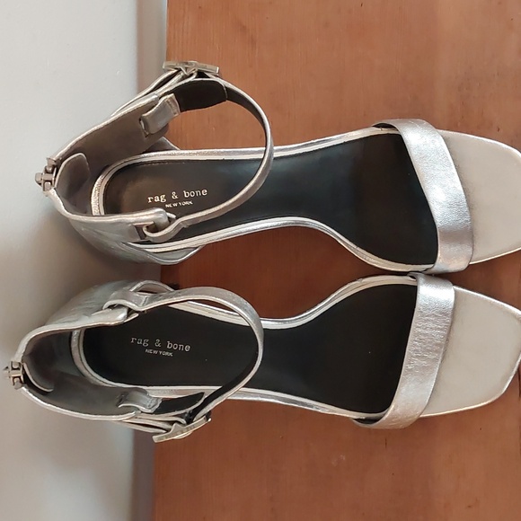 Rag & Bone Silver strappy heels, Size 40 - Picture 2 of 8